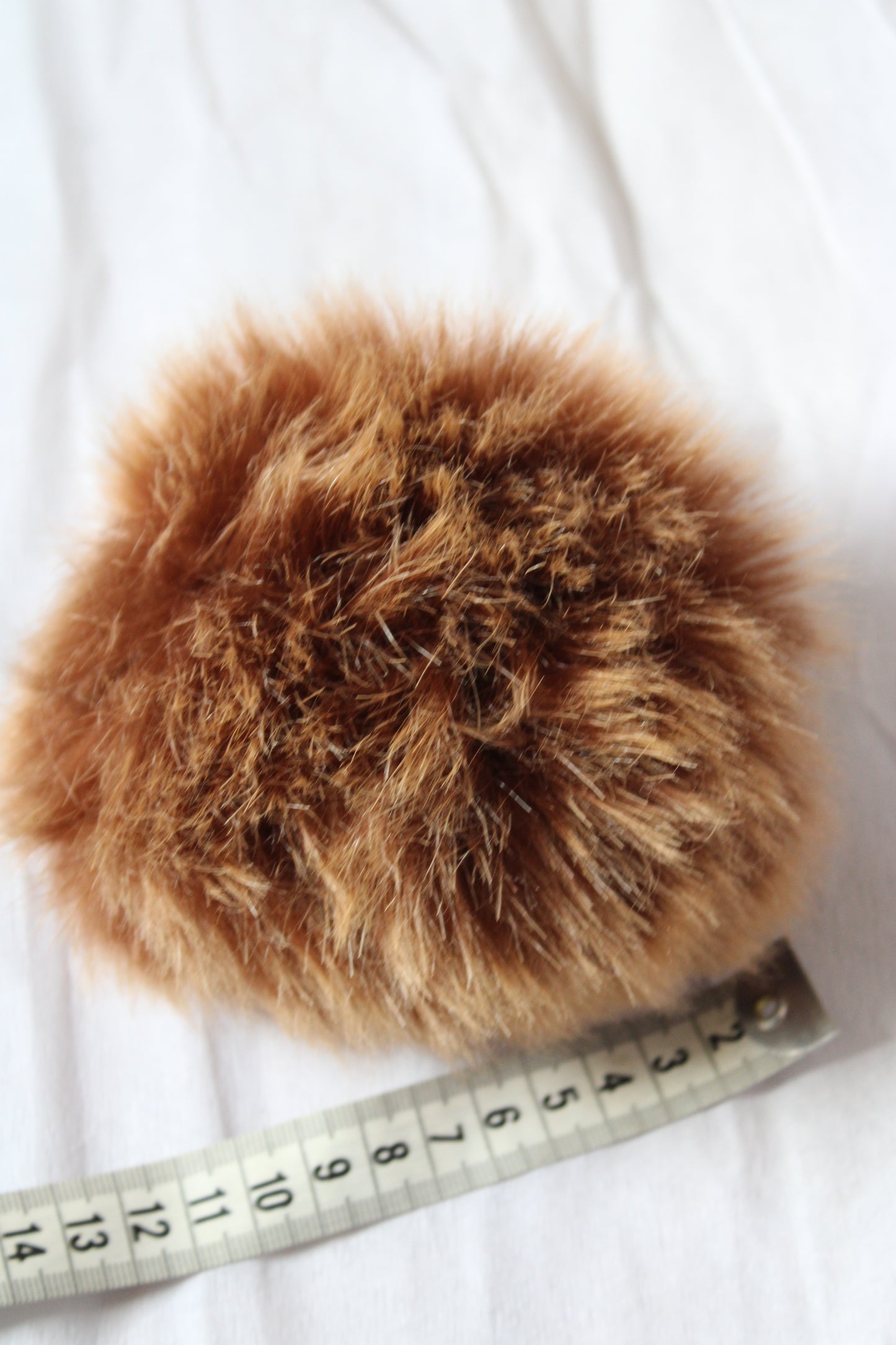 Rød/brun kvast 13-15cm